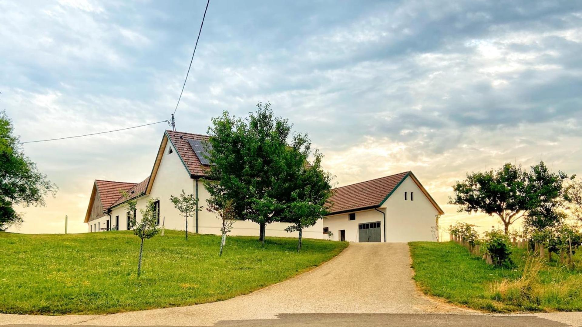 Kaeferberghof Im Burgenland, Komfortzimmer Mit Fruehstueck, Bed & Breakfast, Urlaub Am Bauernhof Eltendorf Eksteriør bilde